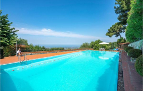 2 Bedroom Nice Home In Camaiore Lu Corsanico-Massarosa